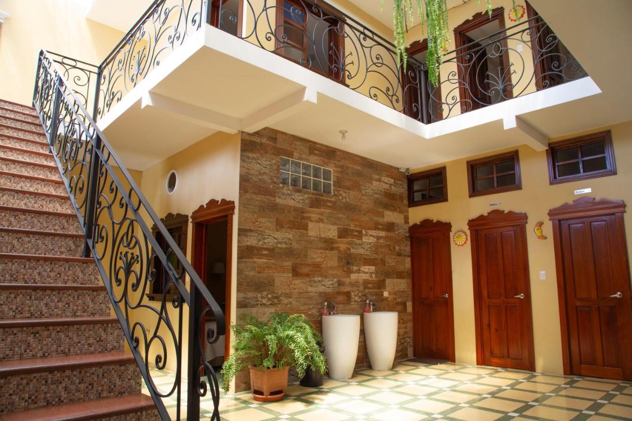 Hotel Casa Salome Guatemala City Bagian luar foto