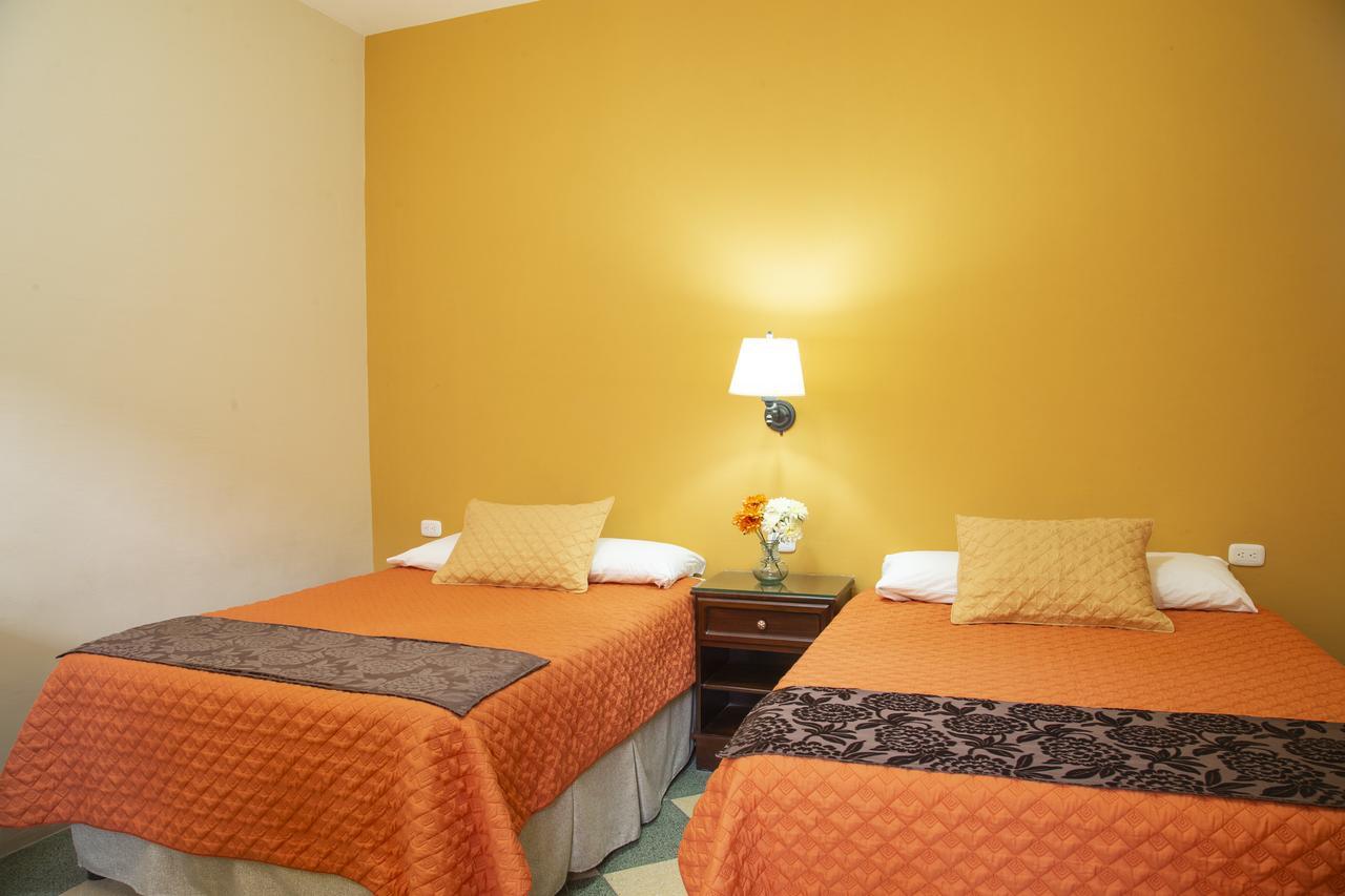 Hotel Casa Salome Guatemala City Bagian luar foto
