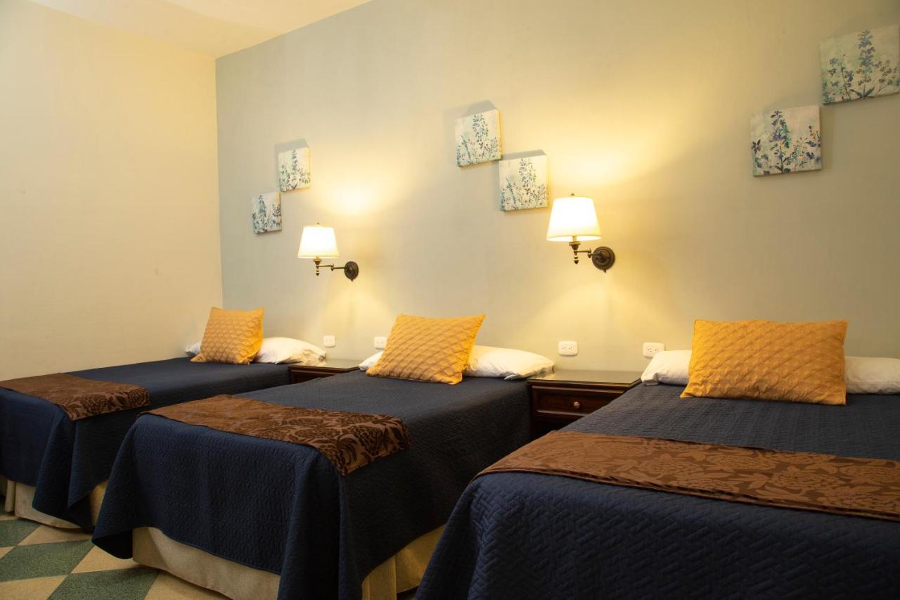 Hotel Casa Salome Guatemala City Bagian luar foto