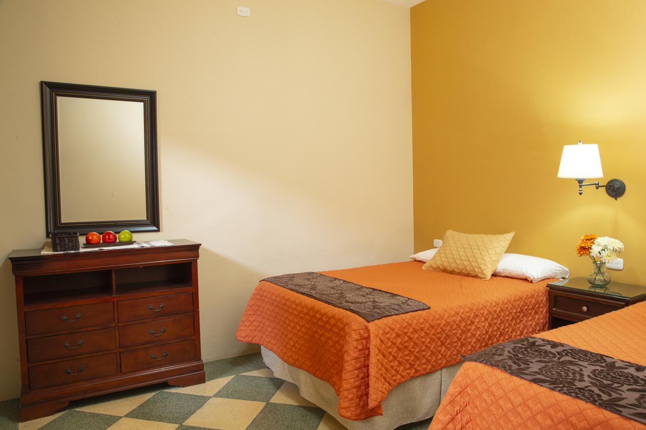 Hotel Casa Salome Guatemala City Bagian luar foto