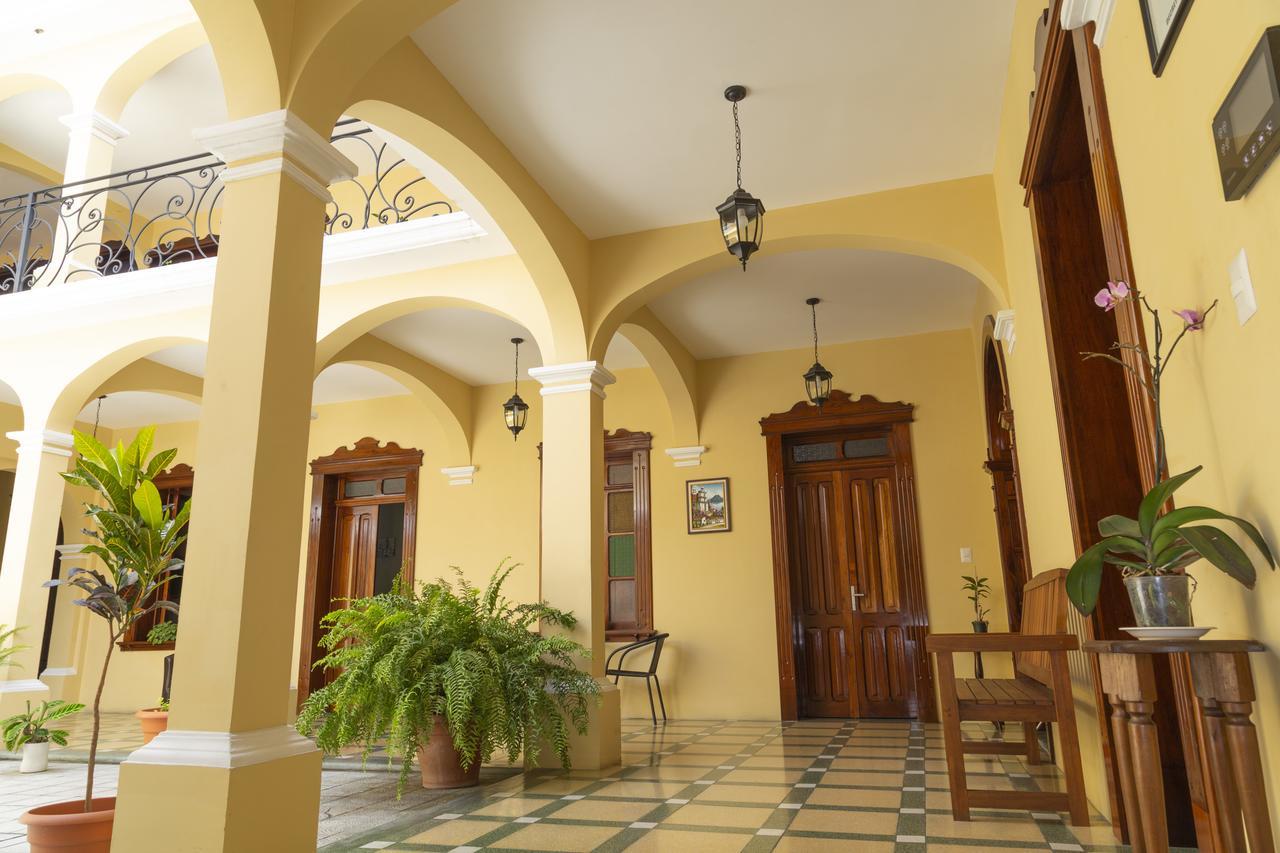 Hotel Casa Salome Guatemala City Bagian luar foto